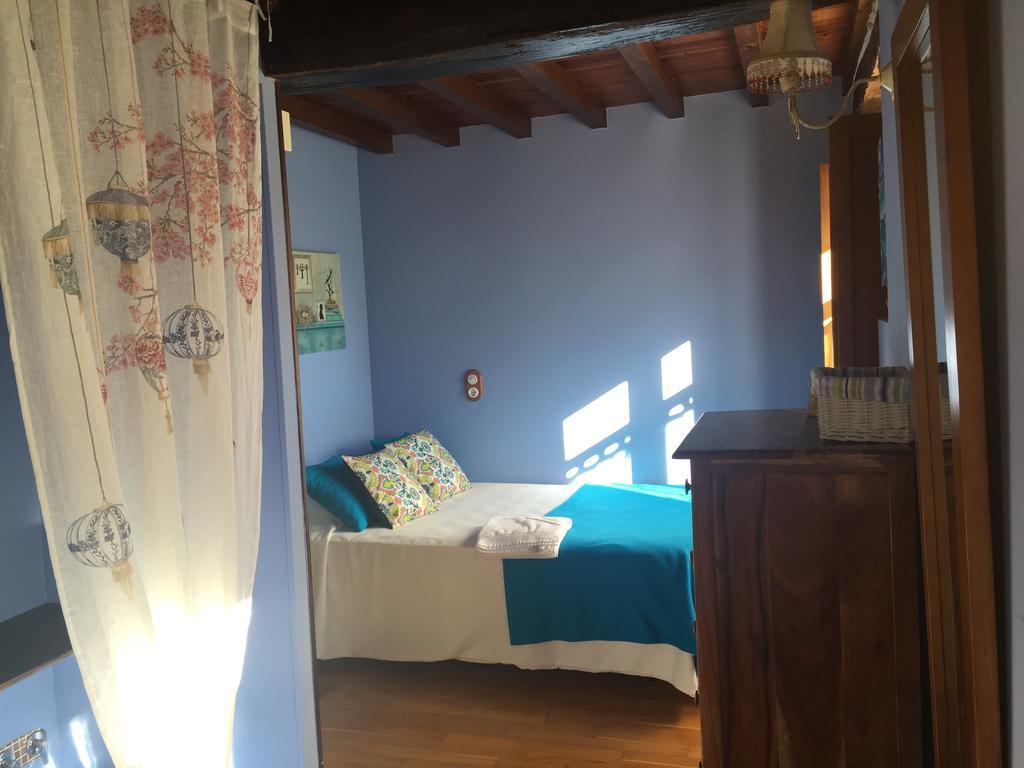 Os Tres Teixos Guest House San Acisclo Екстериор снимка