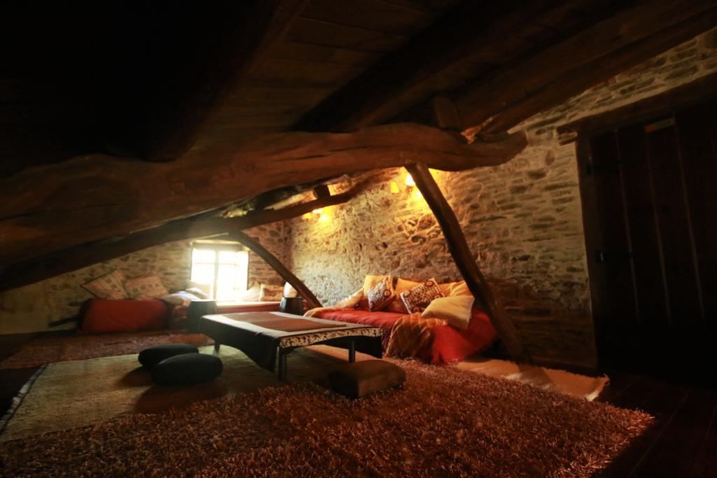 Os Tres Teixos Guest House San Acisclo Екстериор снимка